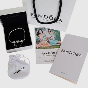 Pulseira Pandora® Prata 925 com 11 Berloques + Corrente de Segurança